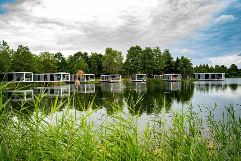 Vakantiepark BreeBronne